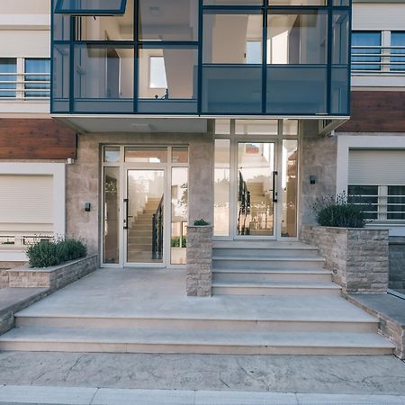 Villa Royal Apartments Tivat Eksteriør bilde