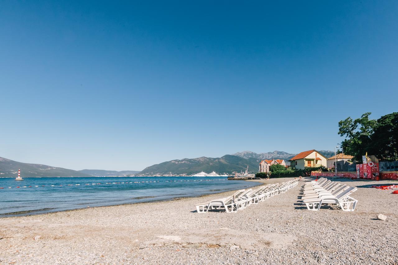 Villa Royal Apartments Tivat Eksteriør bilde