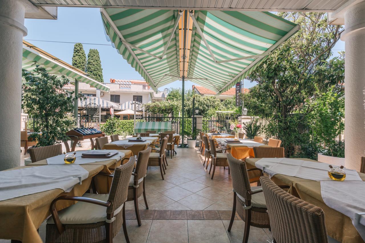Villa Royal Apartments Tivat Eksteriør bilde